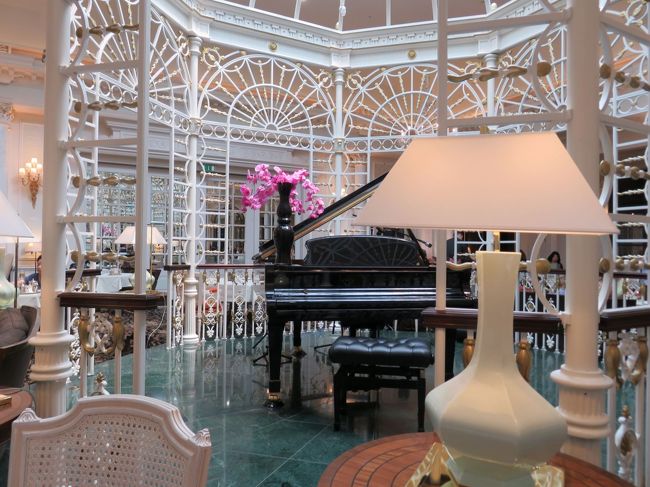 英国旅行記2018 ロンドン・サボイホテルでのアフタヌーンティー Afternoon Tea at Thames Foyer, The Savoy』 ロンドン イギリス の旅行記・ブログ by Angieさん フォートラベル