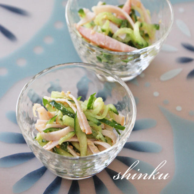 お弁当おかず ハムときゅうりのクルクル巻きの簡単レシピ！可愛いと話題！すきまおかずとしてお弁当箱を彩る際にも大活躍 - YouTube