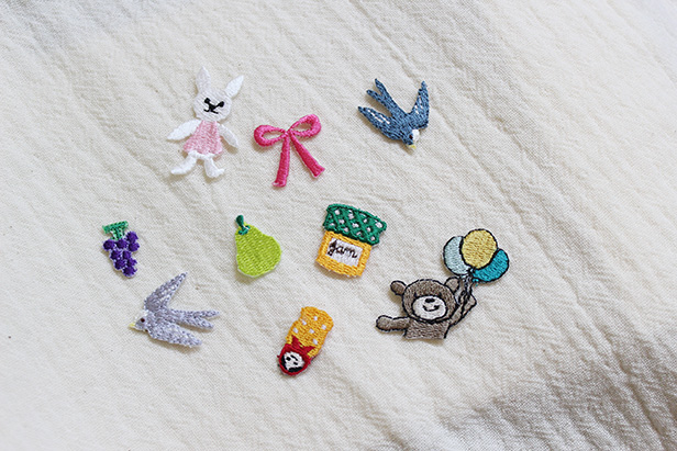 ママ手作り小物 おうち時間で刺繍入りスタイを手作りしてみよう