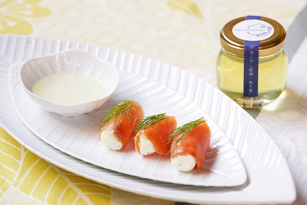 ハーブクリームサーモンロール