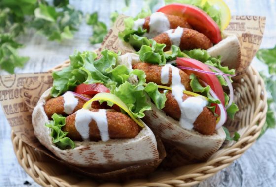 ブロッコリとひよこ豆のファラフェル風揚げボール