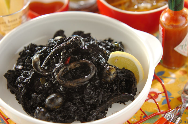 イカスミソース焼きそば