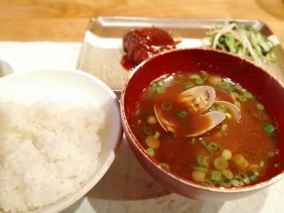 今夜の献立にどうぞ♪ あさりの味噌汁