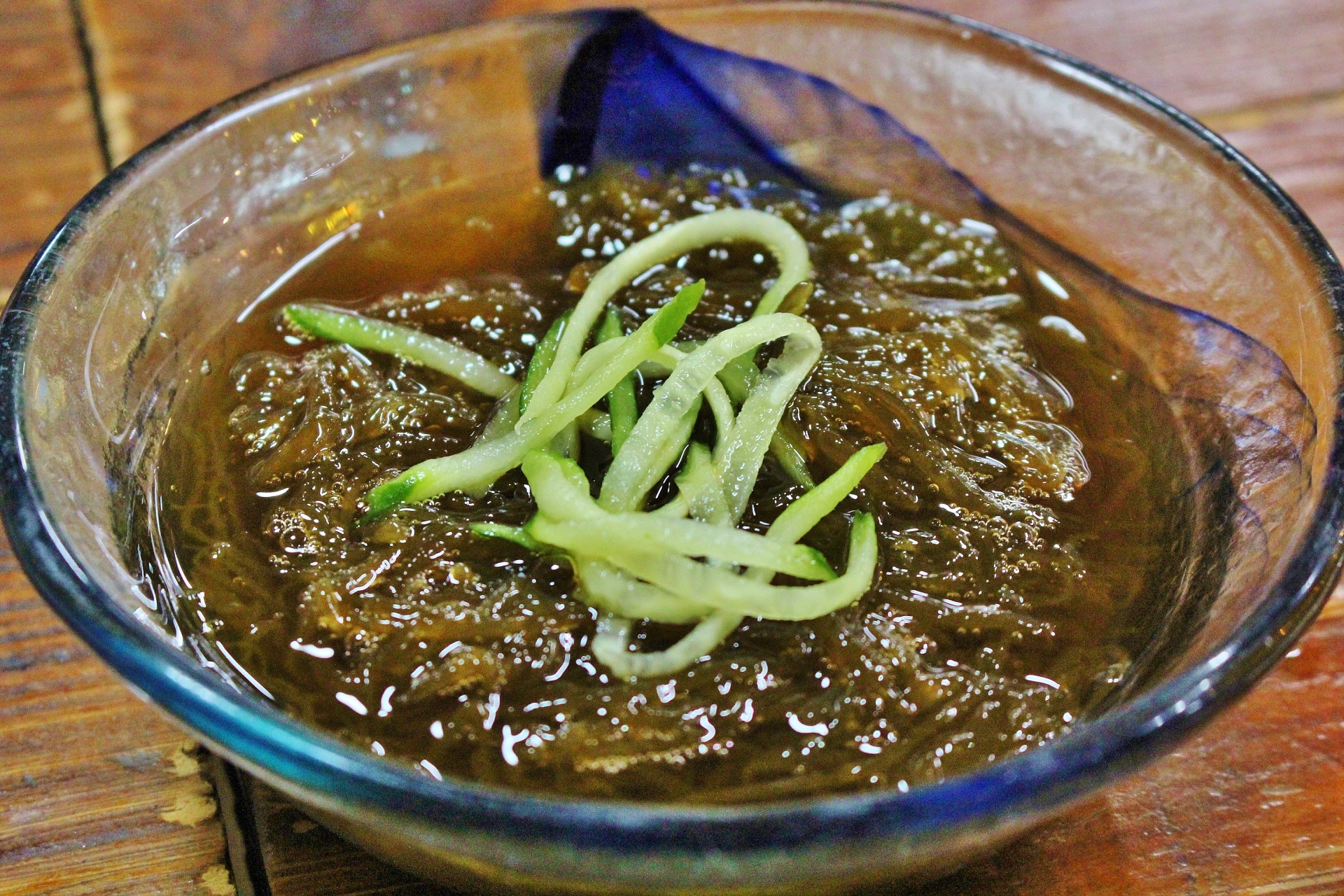 賞味期限切れのもずくはいつまで食べることができる？傷んでいるかの見分け方と保存方法みおのひとりごと