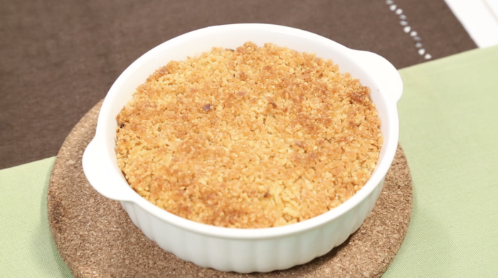 チーズバーグディッシュ2人前 , 合い挽き肉 300g, 玉ねぎ すりおろし80g, 卵 1個, チェダーチーズ 4枚,塩 小さじ1 3, 味の素 6振り, 味噌 小さじ2, ナツメグ 4振り, パン粉 大さじ4, ミニトマト 2個,大根サラダ 1パック, 黒胡椒 適量, ＝ソース＝, 玉ねぎ 50g, バター 10g,