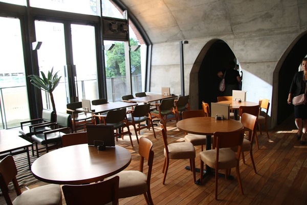 プラチナフィッシュ神田万世橋店@platinumfish0529· Chiyoda-ku, Tokyo