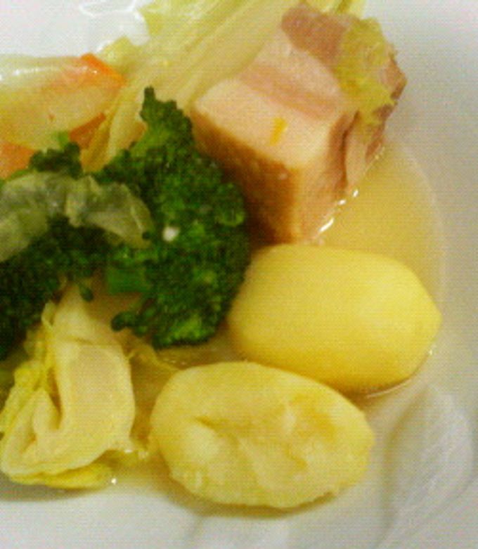 ブロックベーコンエッグ丼