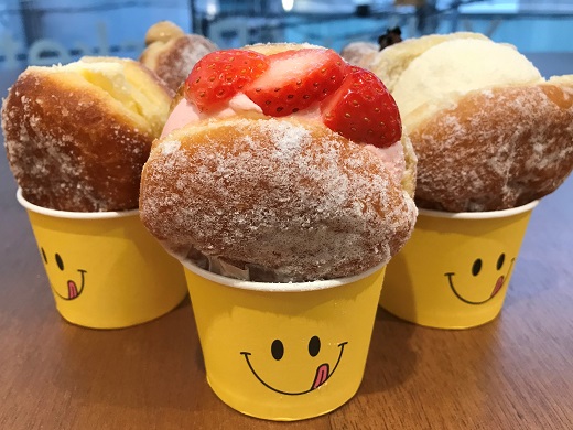 コンラッド大阪のストロベリースイーツビュッフェ、人気の韓国スイーツをいちごでアレンジ - ファッションプレス