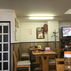 広島駅 ekieekie NEWSekieおすすめランチをご紹介💁🏻‍♀️ 2F エキエバル焼肉ライク ✔︎バラカルビセット100g 650円 税込ご飯、キムチ、スープが付いたセットメニューです。 1人1台の無煙ロースターで、ひとり焼肉も気軽に楽しむことができます