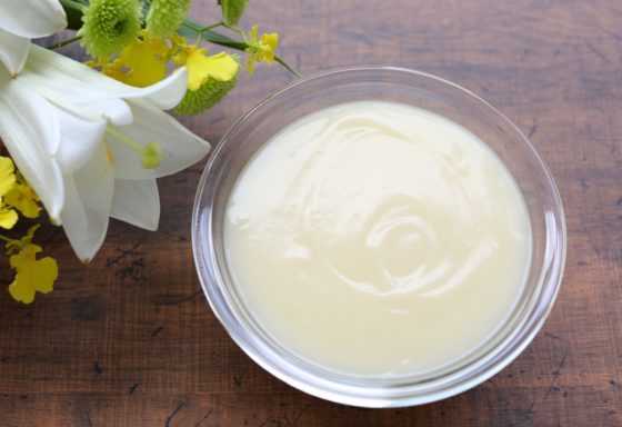 助っ人冷凍ソース 01:洗い物はボウルだけ。電子レンジで6分でできる「ホワイトソース」 - 北欧、暮らしの道具店