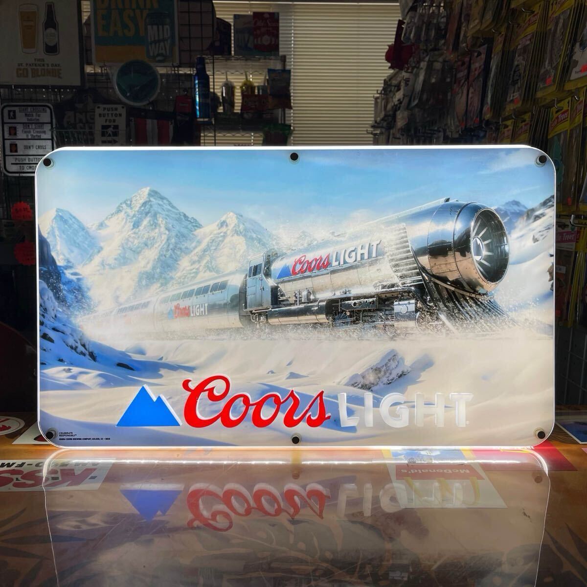 宣伝効果えげつない｣大谷翔平の特大ファウルで広告を壊された米ビール会社 破損した広告柄の特別仕様で販売 2023年9月5日掲載 日テレNEWS NNN