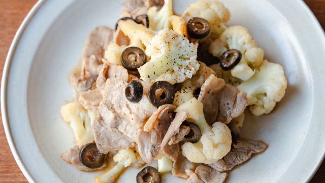 カリフラワーと豚肉の甘酢炒め