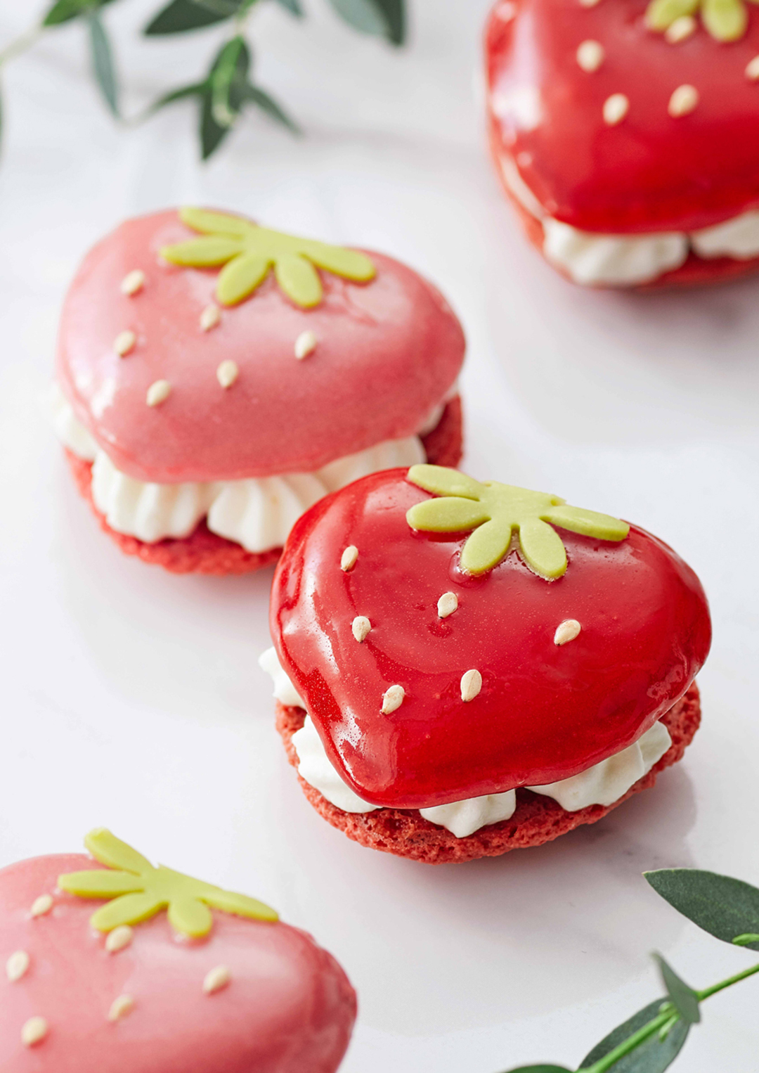 初心者でも簡単☆ピンクのマカロン