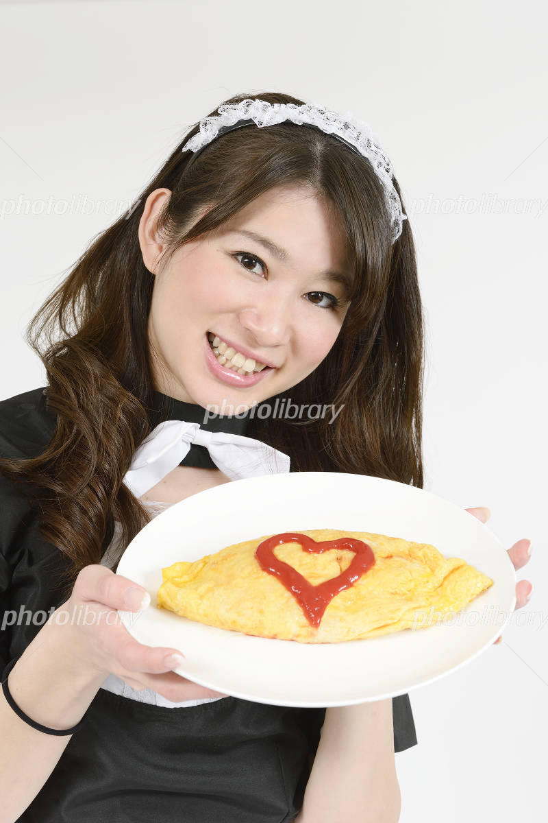 オムライスにお絵かきしちゃいます - Picture of maidreamin Osaka Namba - Tripadvisor