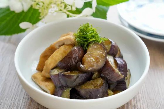 作り置きおかず♪チンゲン菜と油揚げの生姜ポン酢炒め