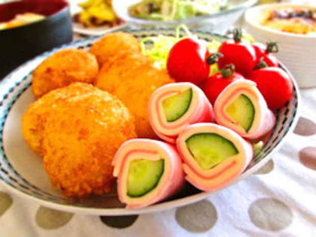 ☆お弁当に♪きゅうり＆ハムくるくる☆