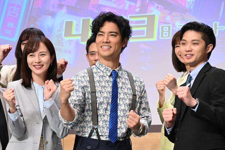 写真）比嘉愛未、桐谷健太と“兄妹”キメ顔ショット 「本当の兄妹みたい」と反響 -