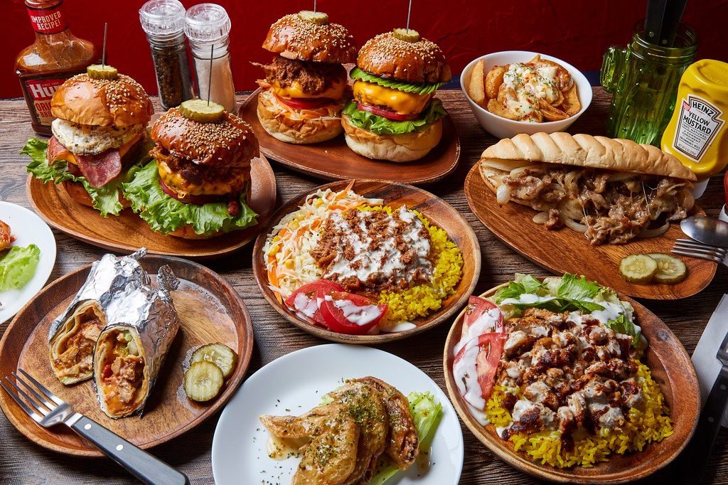 横浜元町の「アメリカンハウスダイナー」港山下店でトロトロのチーズバーガーをテイクアウトしてみた！ハマニア