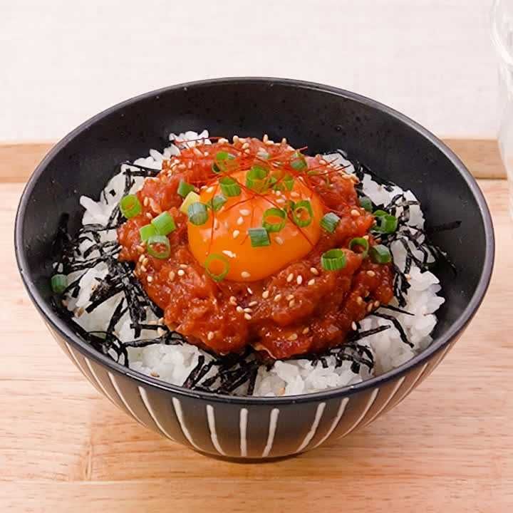 焼肉屋の味を自宅で再現 ユッケだれ 500ml本醸造しょうゆベース 韓国風 万能たれ 簡単