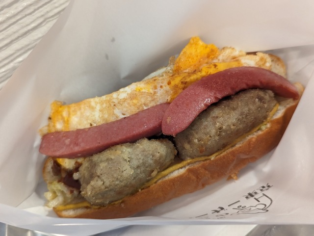 港区 東京都 でホットドッグを提供中のキッチンカー一覧モビマル