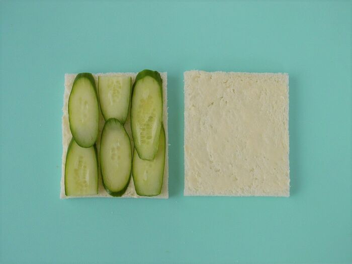 コッペパンは切り方変えるだけ！色んな種類が食べられるミニ挟みサンド mana- エキスパート - Yahoo!ニュース