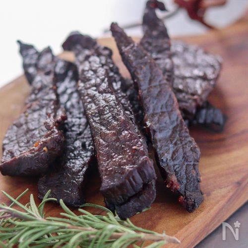 ビーフジャーキーで作れるアレンジスープとは？ビーフステーキジャーキーのテング株式会社鈴商