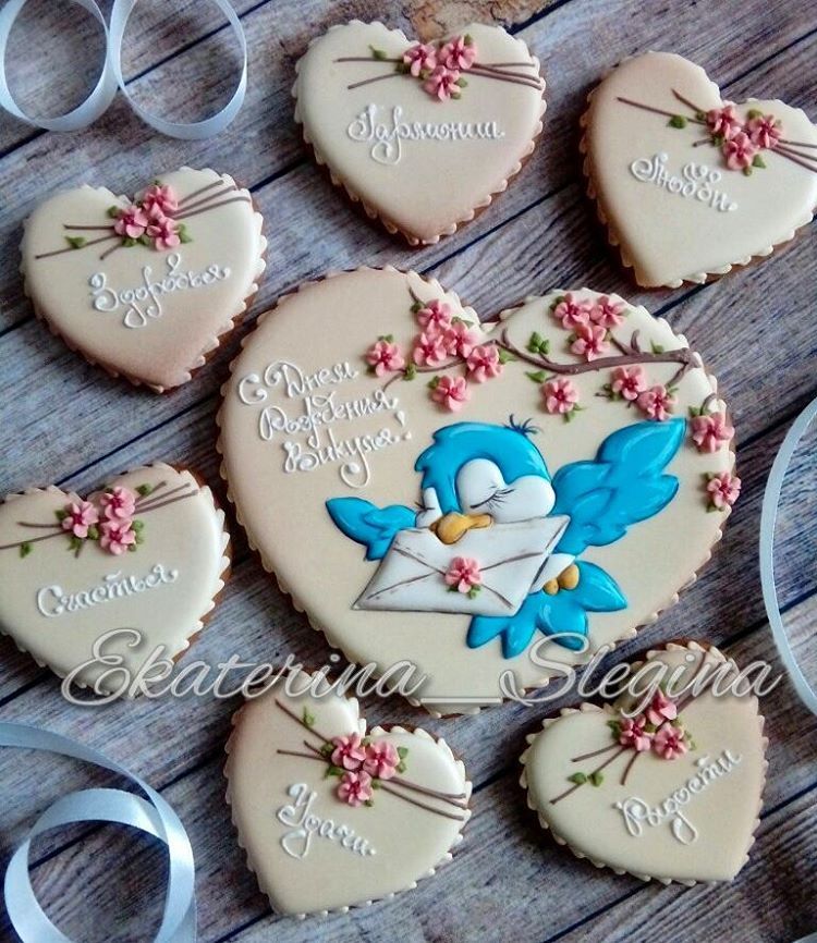 ハートお顔アイシングクッキー♡ - Bonne Chance.GALLERYminne byGMOペパボ国内最大級のハンドメイド・手作り通販サイト