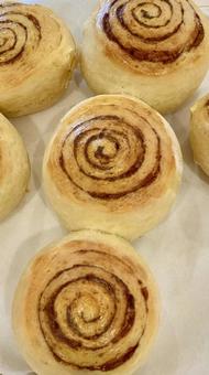 シナモンロール サンリオ完全無料画像検索のプリ画像 byGMO背景 素材 かわいい