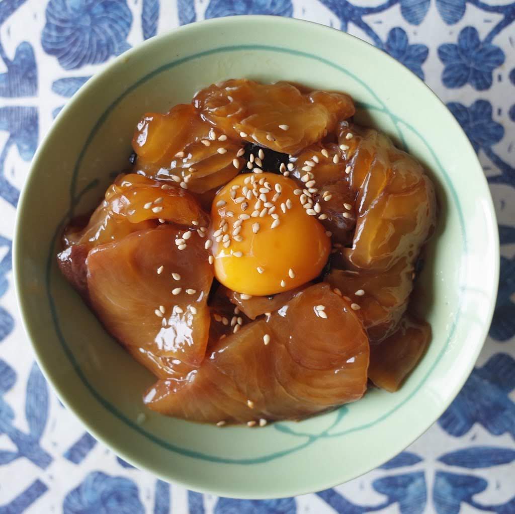 海鮮丼 刺身のぶつ切り海鮮漬け丼