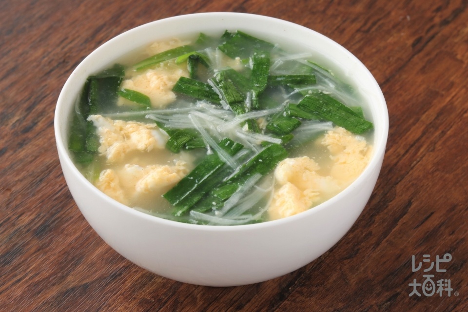 基本からアレンジまで！思わずつくりたくなる「エリンギ ごま油 炒飯」のレシピ集クックパッド