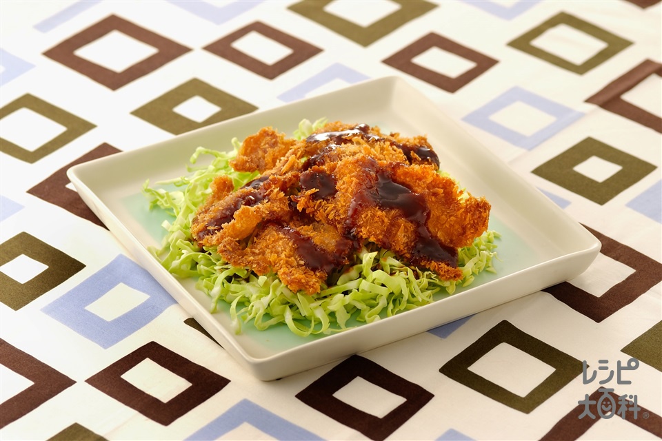 おろしロースとんかつ ごぼうサラダほうれん草のみそ汁 食材宅配のヨシケイ 夕食ネット レシピ・メニュー・献立付き