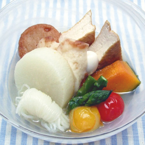 えびすや蒲鉾店 蓮根 のできたておでん - 東京おでんだね