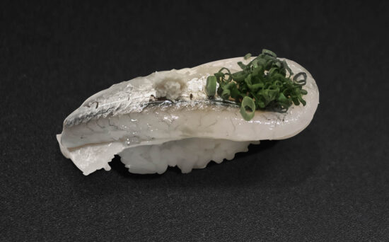 江戸前の技が光る！富山市「歩寿司本家」で食す富山湾鮨ふぉとやまライター公式 富山県の観光 旅行サイト「とやま観光ナビ」