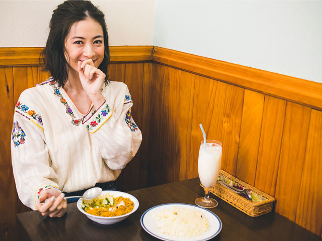 EXHIBITION 白根ゆたんぽ「BIJIN CURRY CALENDAR 2021 原画展」 – POL