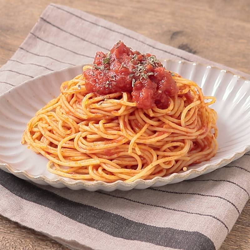 秋なすとツナのピリ辛マリナーラ：みんなのパスタレシピ│レシピを探す│日本パスタ協会