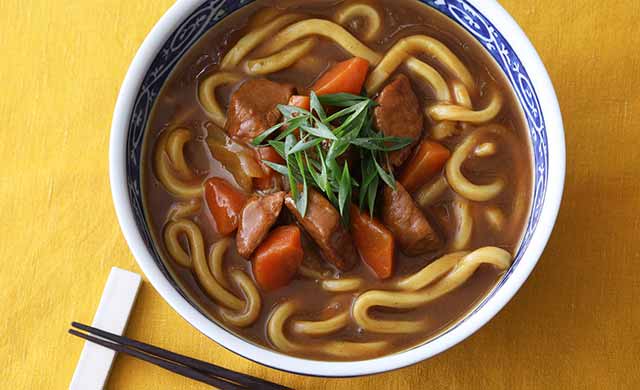 カレーうどん 知らないと損する美味しいカレーうどんの作り方 - YouTube