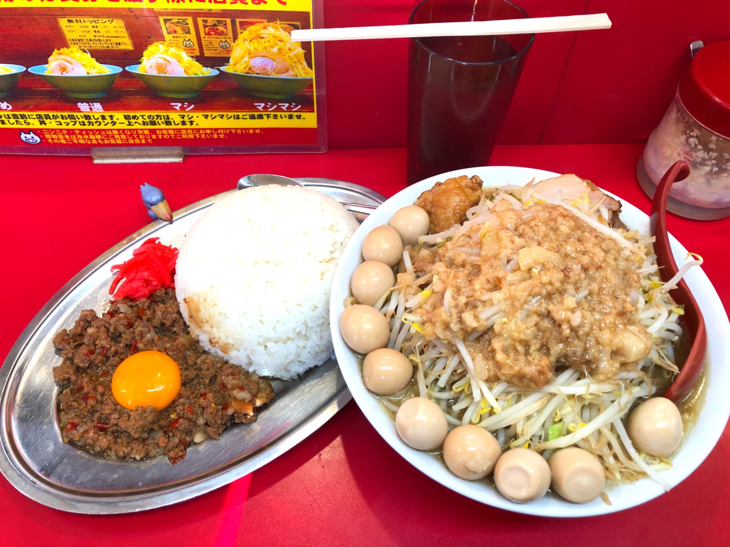 噂の、背徳飯。立川マシマシの麺無しラーメン🍜ライス🍚を食す - モリ中食いブログ