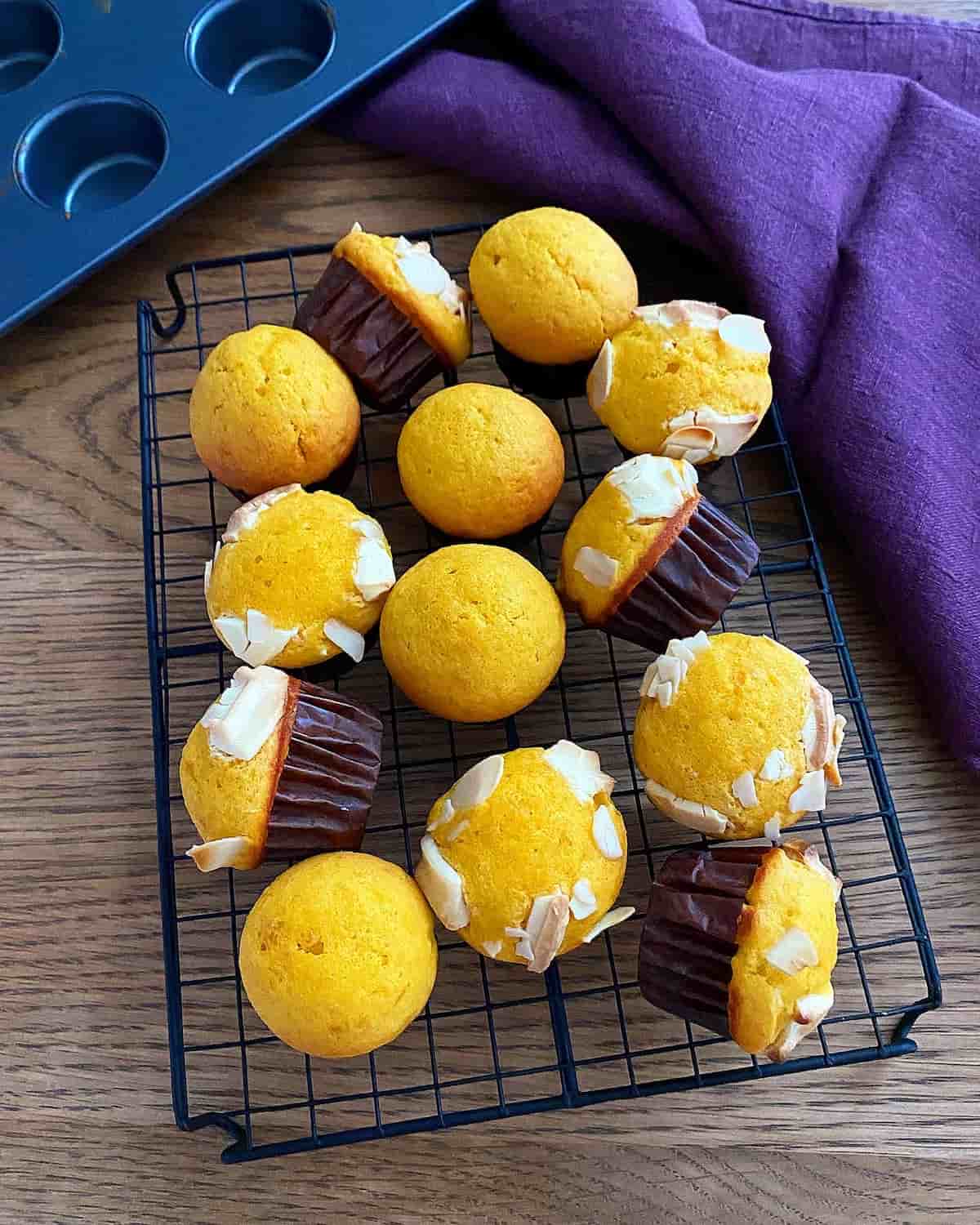 かぼちゃのしっとりレンジ蒸しパン ポリラップ レシピ