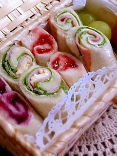 本日ののちゃんお弁当②⑤「ラップサンドイッチ２」