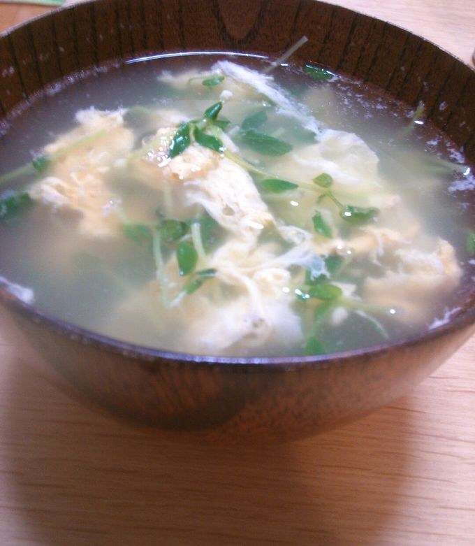 豆苗と卵のスープ