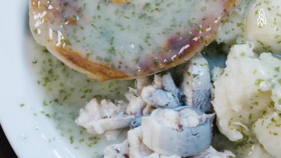 ゼリーに入ったウナギ