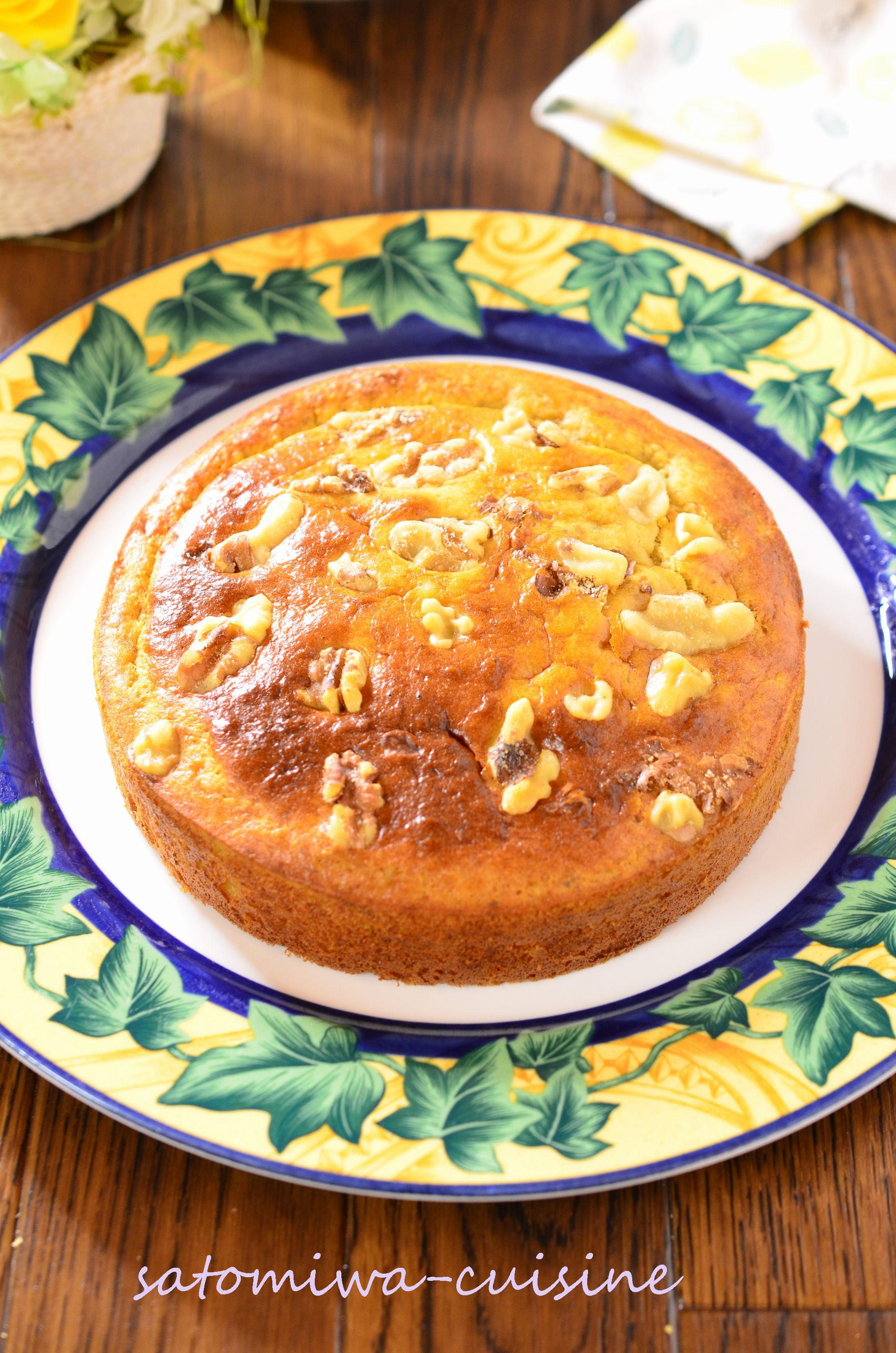 乳製品不要 シンプルな米粉のバナナホールケーキ ふわふわ