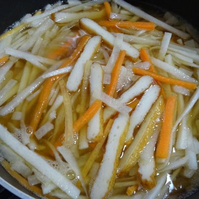 時短で！さつま揚げ・大根・にんじんの煮物