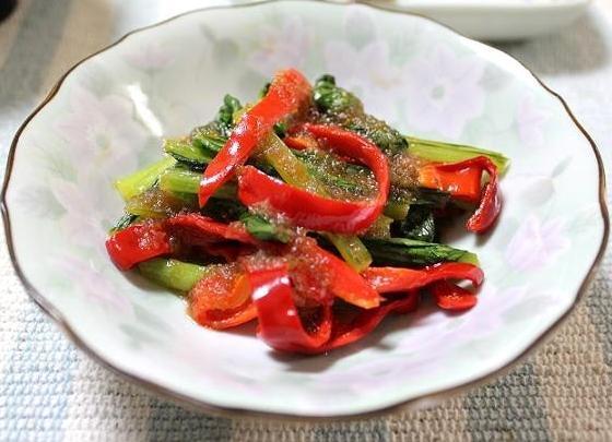 ピーマンの豚肉詰め、コーンと小松菜のミルクスープeフレンズ ぱくぱく献立くん