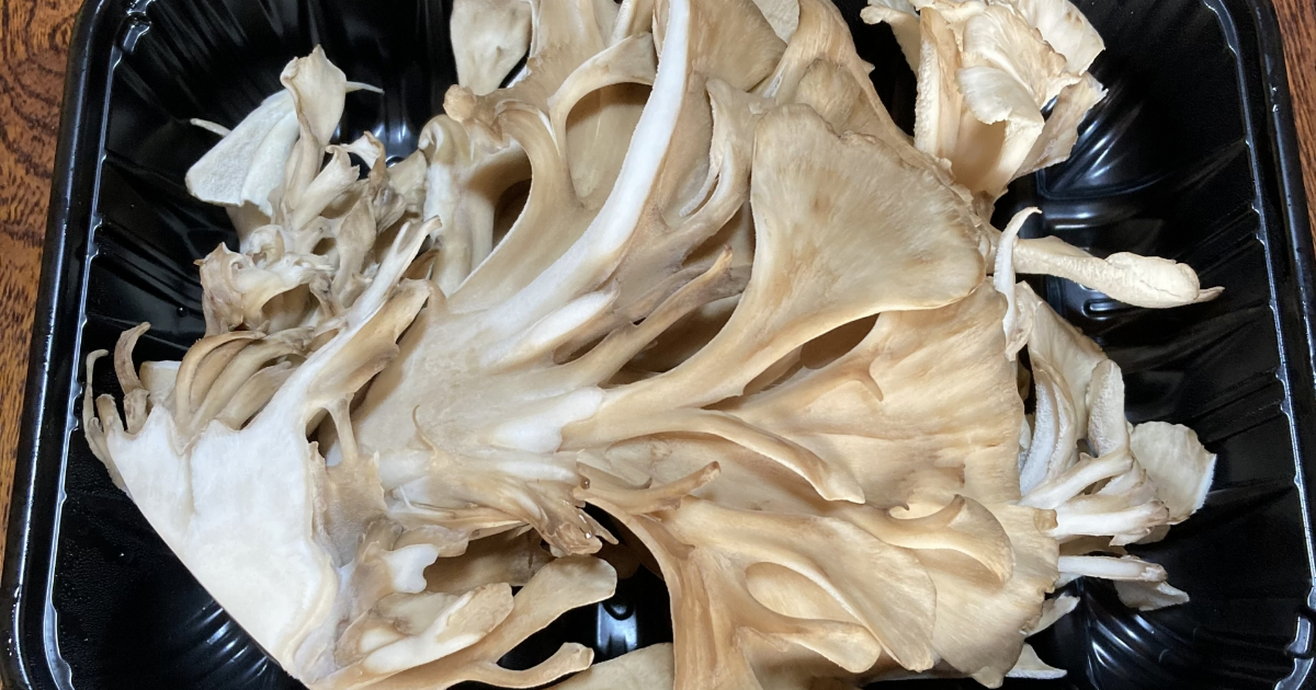 舞茸の賞味期限は一週間？白カビ・匂い・水っぽいなど見分け方を解説！ - gourmet-note-test