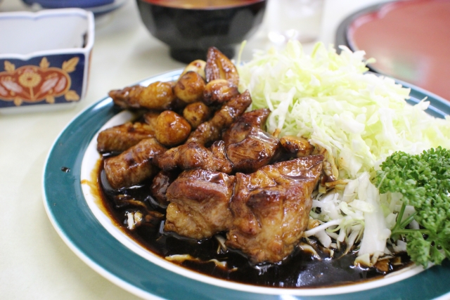 レシピ 簡単最強!超本格の四日市トンテキ│キンクマ主夫の食卓