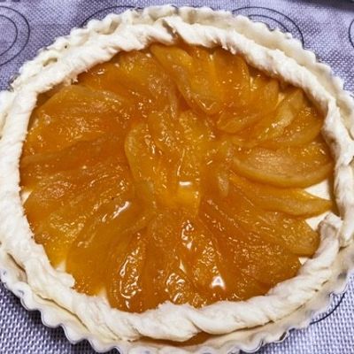 プロ直伝 美しすぎる！ フランス式「アップルパイ」簡単レシピ。りんご5個とたっぷり使用♡三越伊勢丹の食メディアFOODIE フーディー