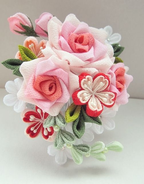 動画付き 造花や布で簡単コサージュの作り方~入学・卒業・結婚式に - はなどんやマガジン