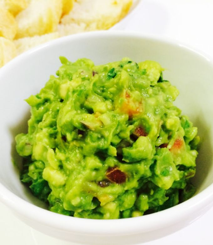 5分で簡単！「アボカドディップ」の作り方＆人気レシピキナリノ