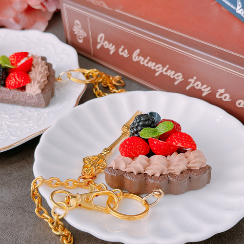 タルト・ナッツガトーショコラNOYU福岡のフルーツを使った美味しいタルト